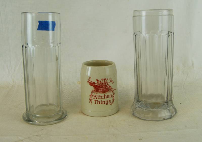 lot 4052 image: Lot of 2 Vintage Glass Straw Holders and a Kitchen Things Stein Organizer
