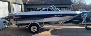 lot 1000 image: 1983 Cimmaron - Boat w Motor and Trailer - Get ready for the lake - More photos added