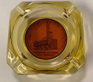 lot 2698 image: Collectible Vintage DOWNTOWN LAS VEGAS - FREE PARKING - Glass Ashtray - HTF