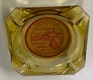 lot 2699 image: Vintage 1964 Gambling Ash Tray - CARSON CITY NUGGET - Nevada Centennial 1864-1964