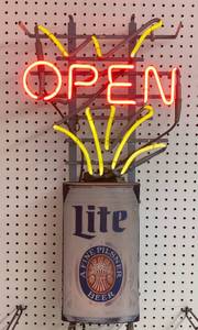 lot 2707 image: Lite Beer - Open Neon Sign - works - see photos - Beer Sign