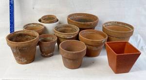lot 4084 image: Terra Cotta Pots Planters - Big Lot