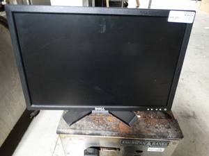 lot 2232 image: Dell LCD monitor