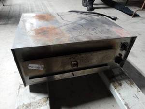 lot 2285 image: Wisco model-560 commercial pizza oven