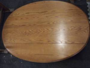 lot 5173 image: Wood Coffee Table