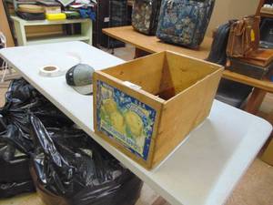 lot 3329 image: Wooden Fruit Crate