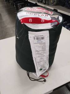 lot 2066 image: Coleman Poplar Sleeping Bag