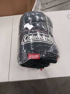 lot 2068 image: Coleman Sleeping Bag