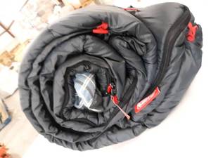 lot 2105 image: Coleman sleeping bag