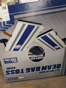 lot 2115 image: All Weather bean bag Toss