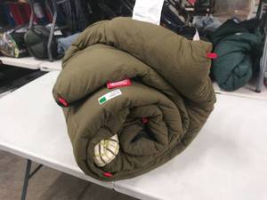 lot 2202 image: Coleman Sleeping Bag