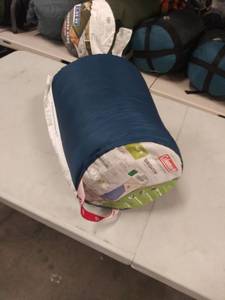 lot 2204 image: Coleman Brighton Sleeping Bag