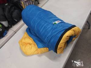 lot 2237 image: Sleeping Bag
