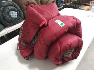 lot 2263 image: Coleman Sleeping Bag