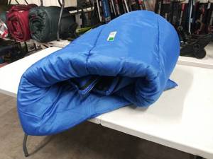 lot 2273 image: Sleeping Bag