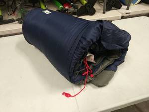 lot 2275 image: Coleman Sleeping Bag