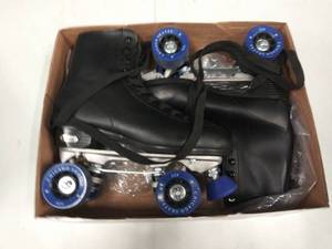 lot 2315 image: Chicago Skates Roller Blades
