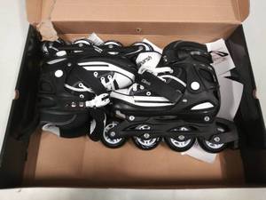 lot 2317 image: Chicago Skates Roller Blades