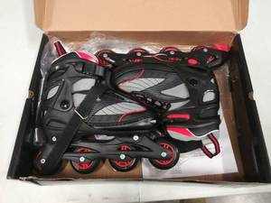 lot 2319 image: Chicago Skates Roller Blades