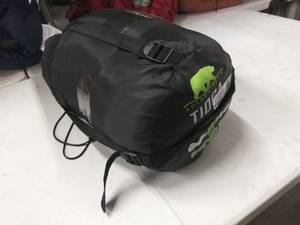 lot 2366 image: Golden Bear Tioga Sleeping Bag
