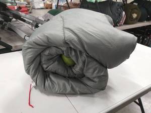 lot 2402 image: Coleman Sleeping Bag