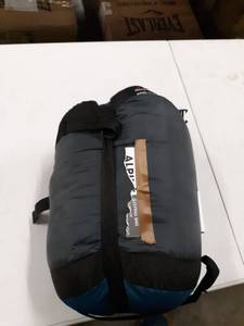 lot 2411 image: Suisse sport sleeping bag