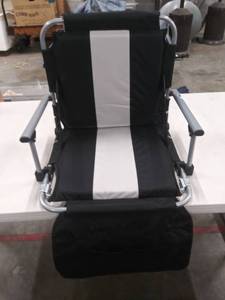 lot 2545 image: Stadium Seat