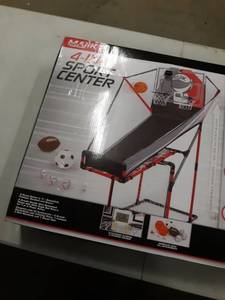 lot 2599 image: 4 in 1 Sport center