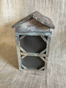 lot 2320 image: Small cabinet with screen door