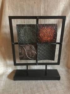 lot 2376 image: Decorative Metal Tableshelf decor