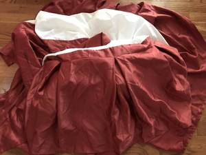 lot 2426 image: Rust colored Dust Ruffle for Double Bed