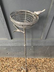 lot 2453 image: Bird nest yard art-46 height