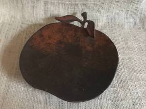lot 2457 image: Metal apple shaped platetray