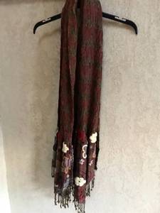lot 2497 image: Long Brown toned scarf with Floral fringe on bottom