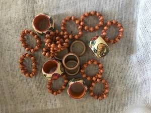 lot 2567 image: Assortment of napkin ring holders