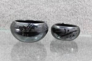 lot 2765 image: Lot of 2 Native American Pottery Bowls