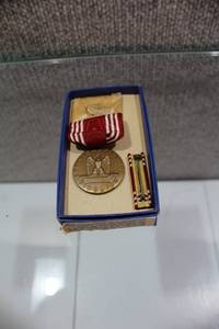 lot 2780 image: Good Conduct Medal 1943