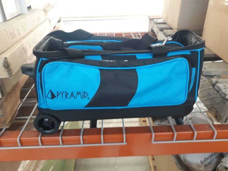 Pyramid Path Deluxe Double Roller Bowling Bag 