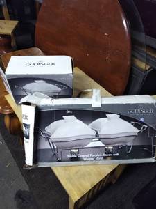 lot 5236 image: Godinger 1 quart Covered Porcelain Baker with Warmer Stand and Double Covered Porcelain Bakers with Warmer Stand