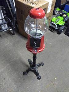 lot 5249 image: Fantastic Freestanding Gum Ball Machine