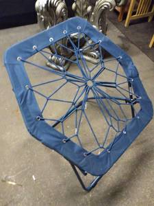 lot 5253 image: 32 Bungo Bungee Chair