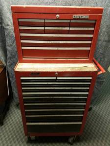 lot 14090 image: Craftsman 19 Drawer Steel Rolling Tool Cabinet