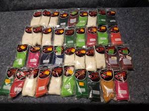 lot 14117 image: Assorted Bulky Rug Yarn Lot
