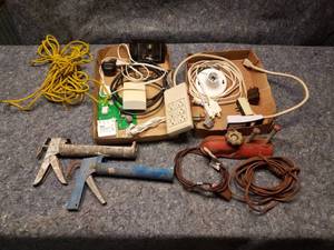 lot 14126 image: Mixed Garage Items Includes Extension Cords and More