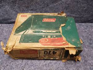lot 14154 image: Coleman 425E Camp Stove
