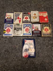 lot 14188 image: Lot of 10 Used Playing Card Decks and 100 Poker Chips