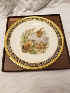 lot 14229 image: Lenox Collectable Plate