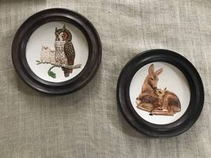 lot 2890 image: Wood Framed ceramic wildlife plates (owl and deer) 1978 Fourth and 1979 Fifth Edition Mothers Series by Goebel Germany