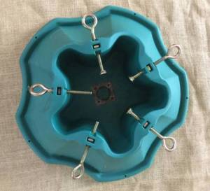 lot 2932 image: Large Christmas Tree Stand