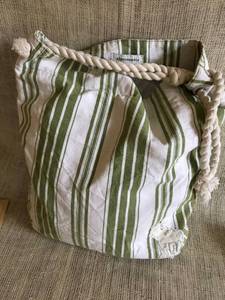 lot 3000 image: Abercrombie striped canvas tote bag with rope strap